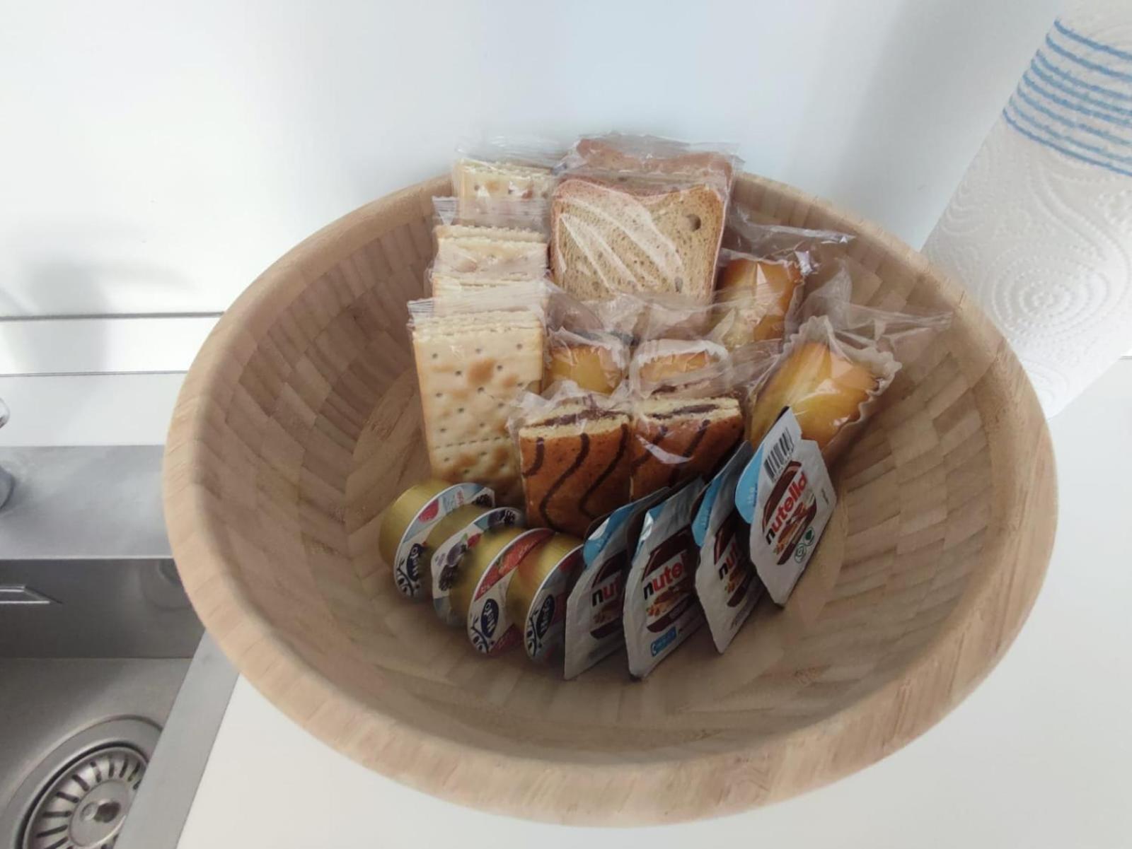 Regina In Porta Lodovica - Wifi E Breakfast Box Appartamento Milano
